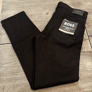 NWT Hugo Boss Delaware Slim Fit jeans     W36/L32